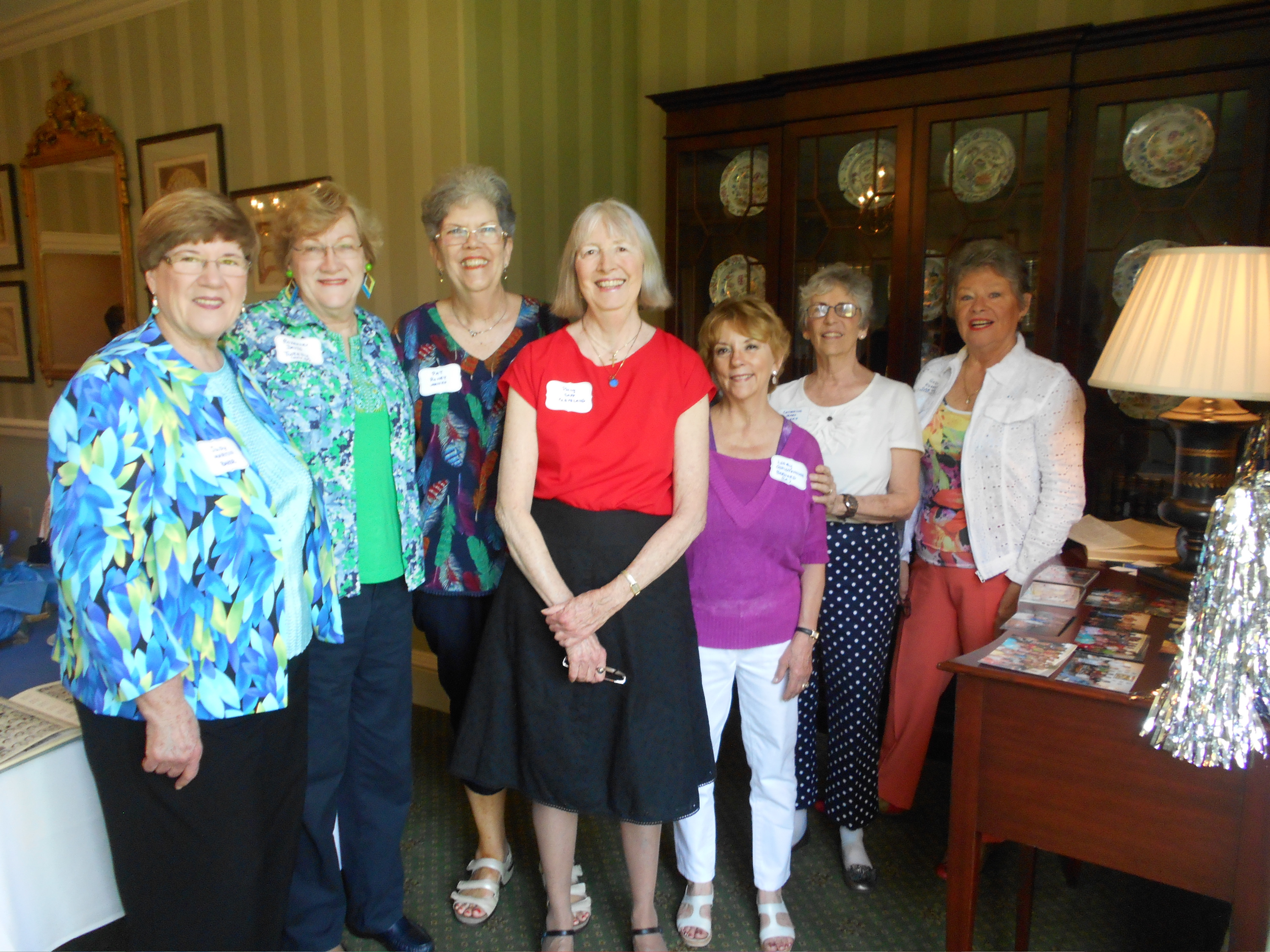 Judy MARTIN Baker, Roxanne DAVIS Tweedy, Pat RONEY Manko, Polly SAPP Cleveland, Libby GIRLINGHOUSE Bernard, Catherine SEARS Towers, Gail ROGERS Carter