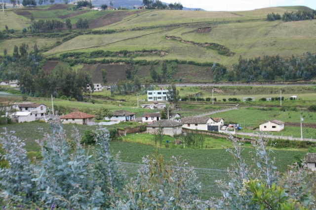 Quito, Ecudor - Lattitude 0(zero) - Mark Yonge